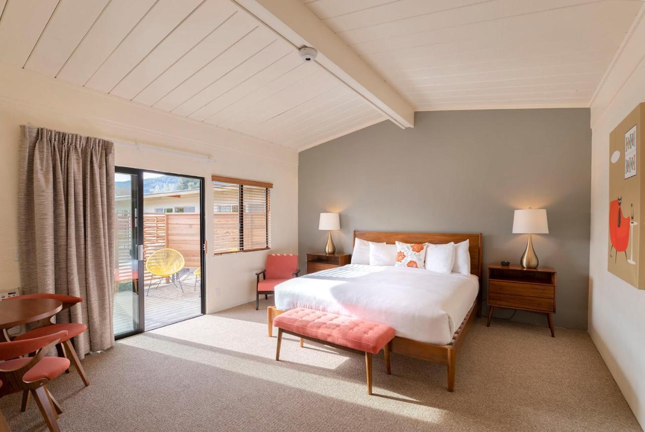 Contenta Inn คาร์เมลวัลเลย์ ภายนอก รูปภาพ